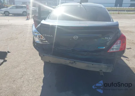 2015 Nissan Versa 1.6 S/1.6 S+/1.6 Sl/1.6 Sv z USA, uszkodzony, nr VIN 3N1CN7AP8FL873478